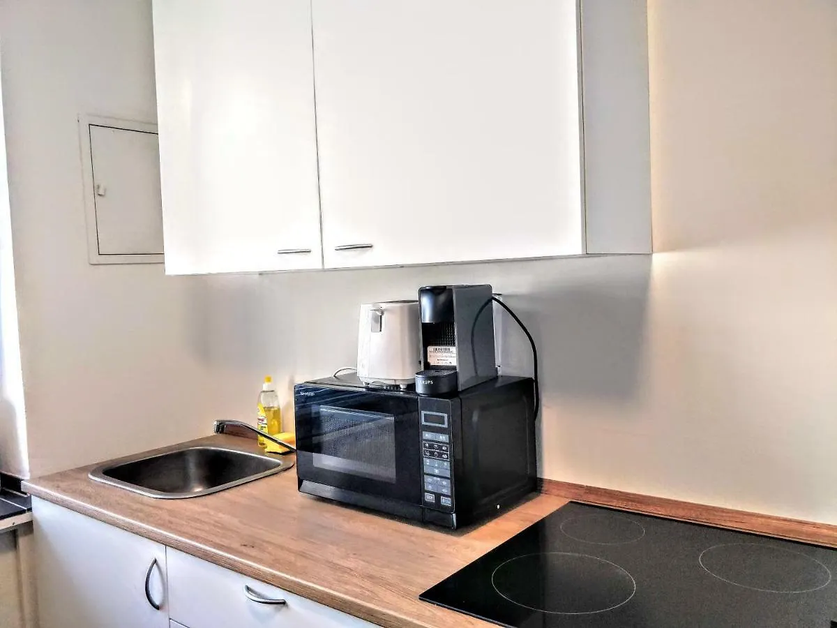 Avi City Apartments Mainhouse Dusseldorf Germany