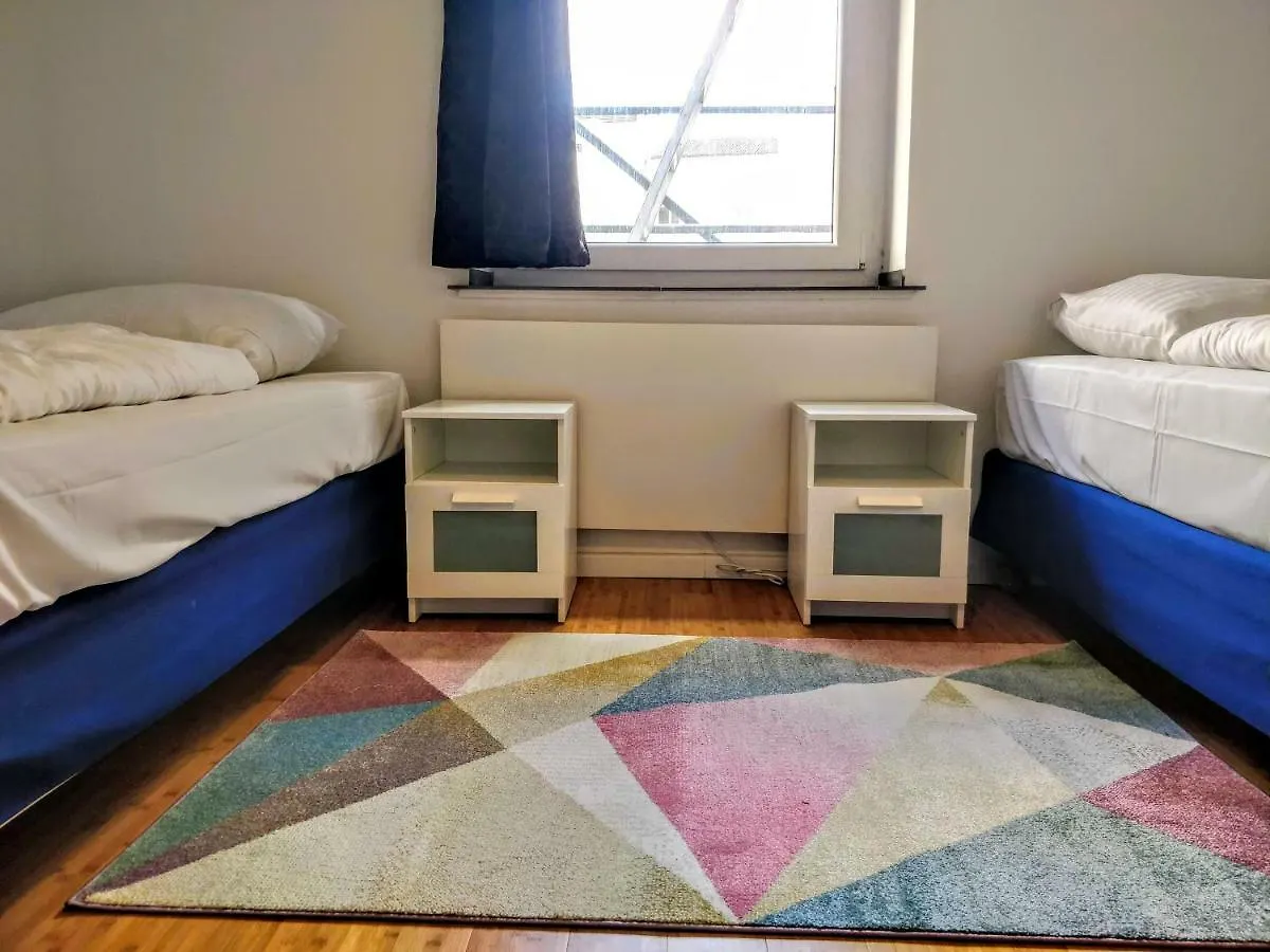 Avi City Apartments Mainhouse Dusseldorf